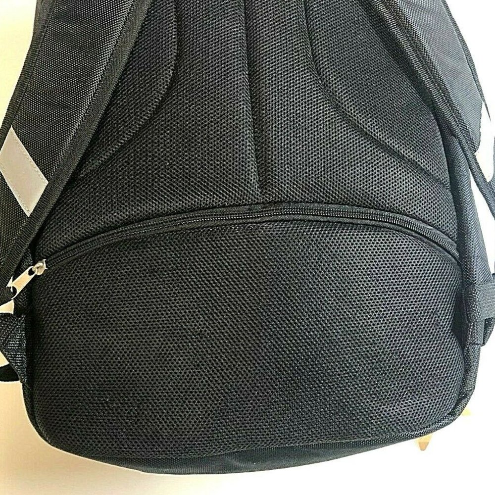 Nintendo Controller Backpack Video Game Retro NES - Picture 3 of 4